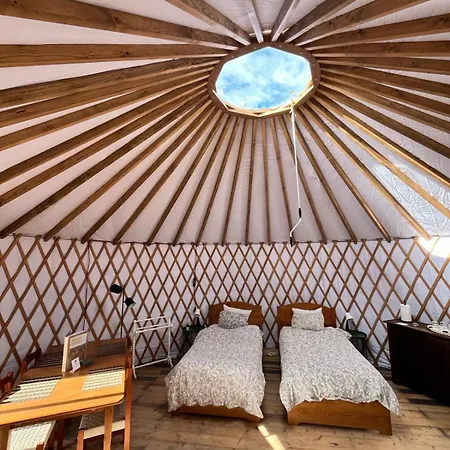Off-grid Yurt With Spectacular Views In The Algarve Countryside 포티마오