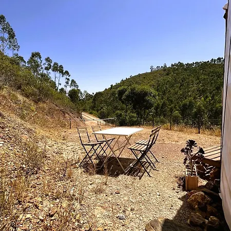 Off-grid Yurt With Spectacular Views In The Algarve Countryside 別荘