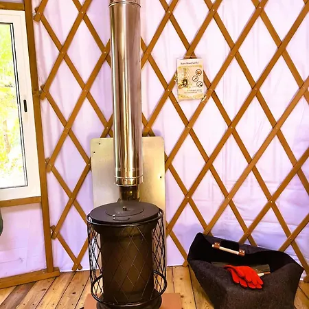 別荘 Off-grid Yurt With Spectacular Views In The Algarve Countryside ポルティマン